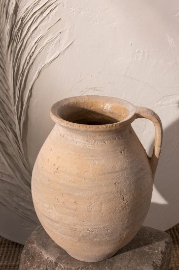 Anata Jug